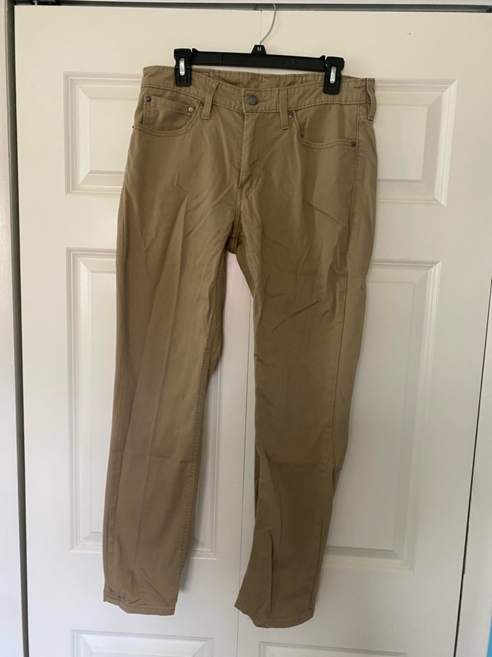 Levi’s Men Classic Tan Chino Pants